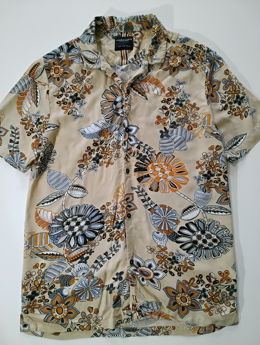Denim & Flower Button Down Shirt Mens Medium Beige Blue Orange Floral Resortwear